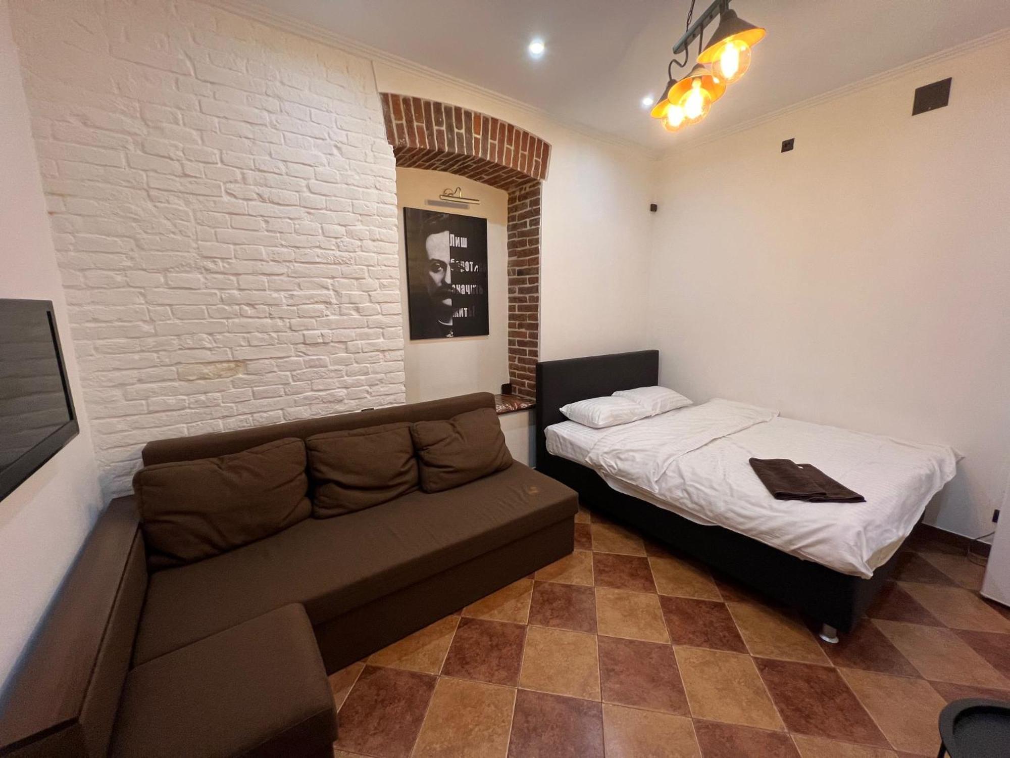 Ukrainian House Апартаменти На Площі Ринок Leopoli Esterno foto