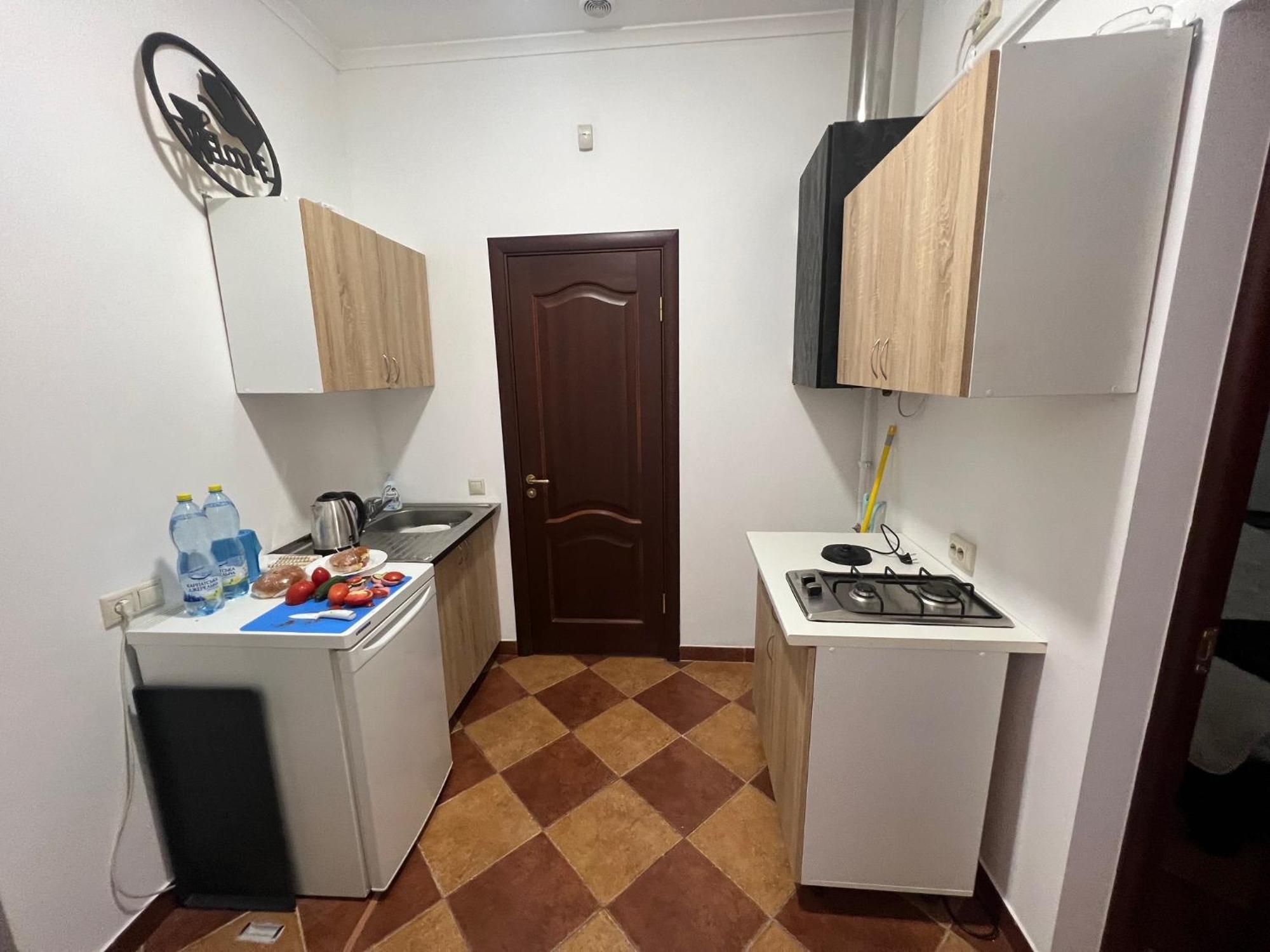 Ukrainian House Апартаменти На Площі Ринок Leopoli Esterno foto