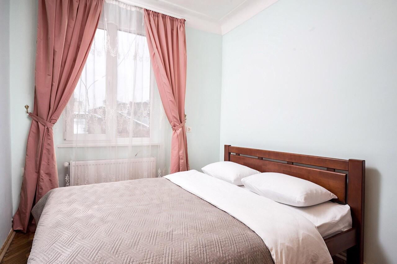 Ukrainian House Апартаменти На Площі Ринок Leopoli Esterno foto